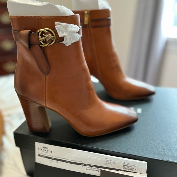 NWT- COACH Teri Leather Bootie. Light Saddle. Size 10 - Picture 10 of 11